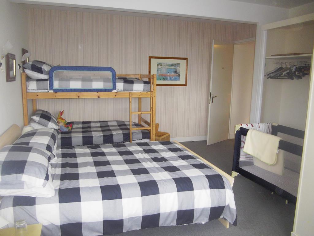 Lenard Charles Bed & Breakfast Juvigny-Val-d'Andaine Номер фото
