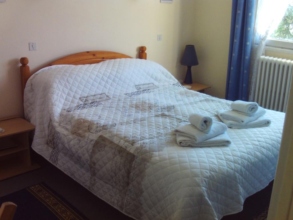 Lenard Charles Bed & Breakfast Juvigny-Val-d'Andaine Экстерьер фото